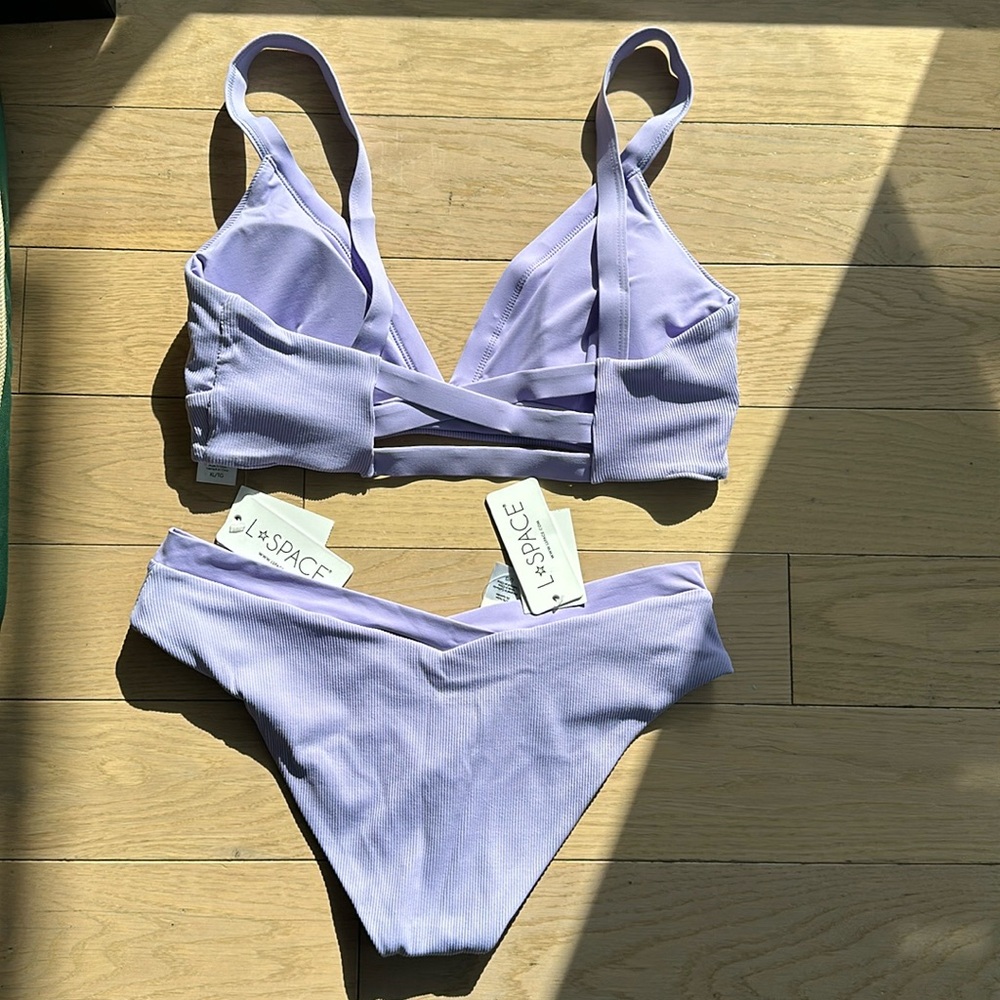L space bikini - Picture 4 of 7